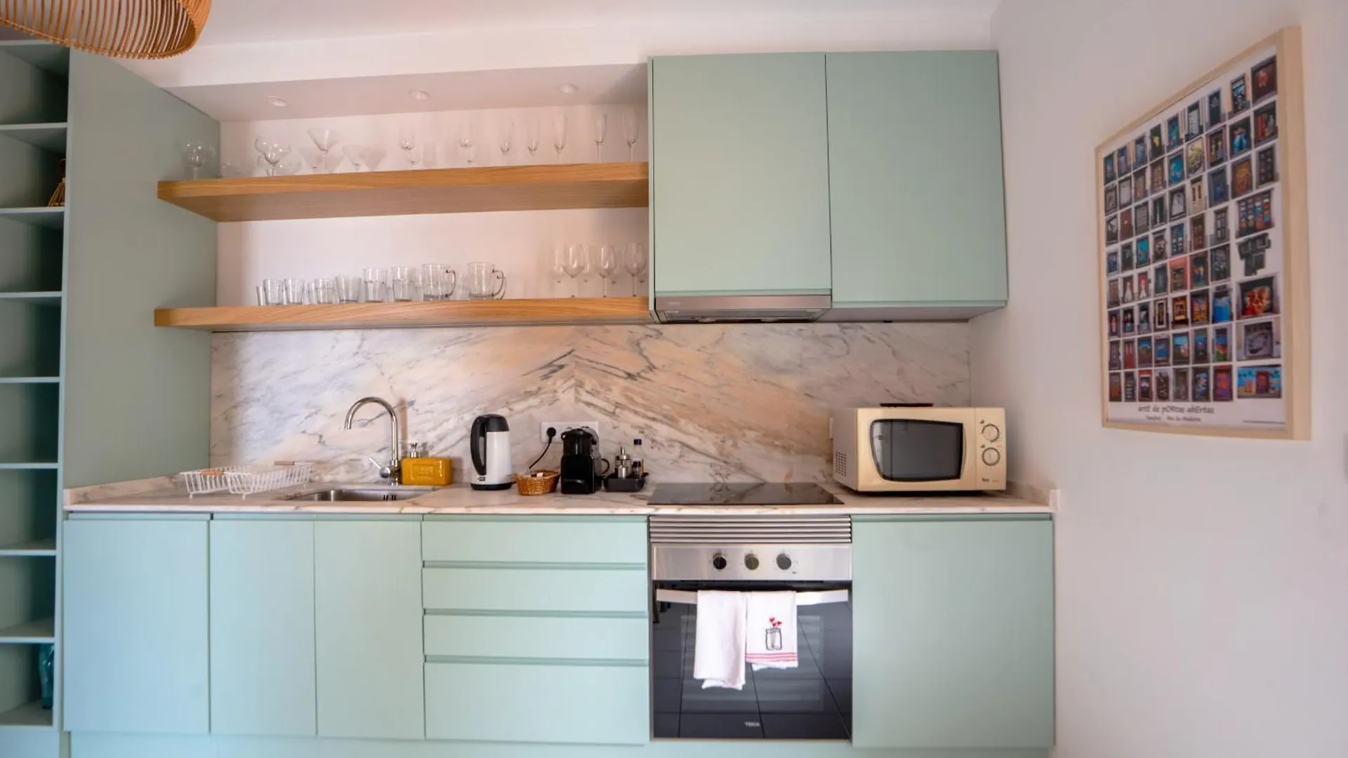 The Jasmin House By Lovelystay Santa Cruz  Portekiz