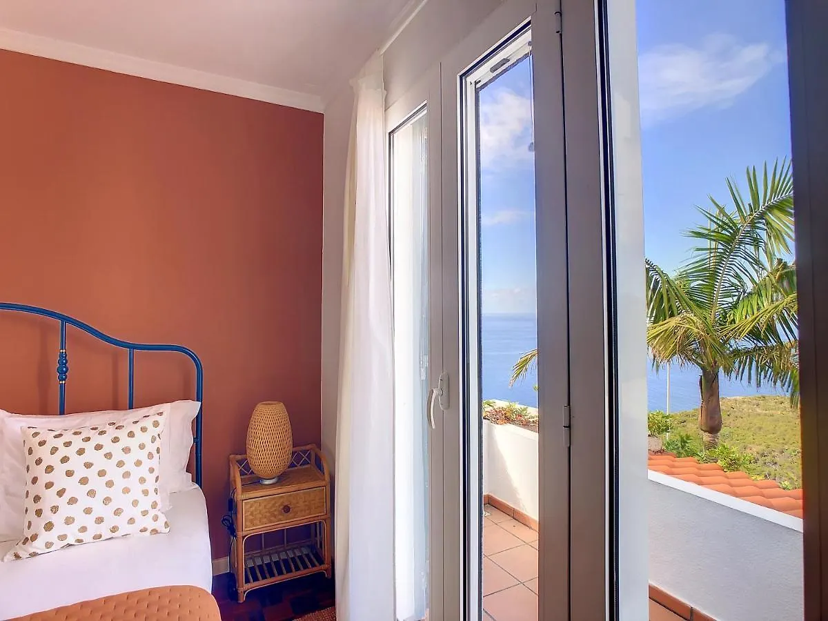 Villa The Jasmin House By Lovelystay Santa Cruz  Portugal